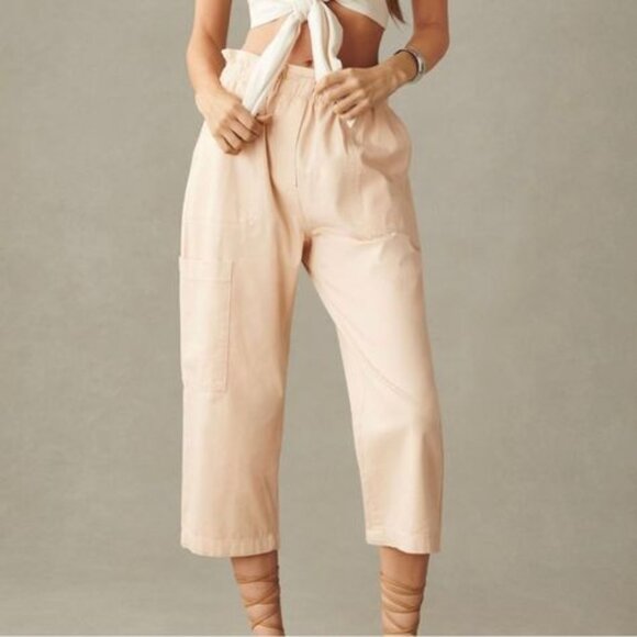 Anthropologie Pants - ANTHROPOLOGIE paperbag crop pants Sz M petite  NEW